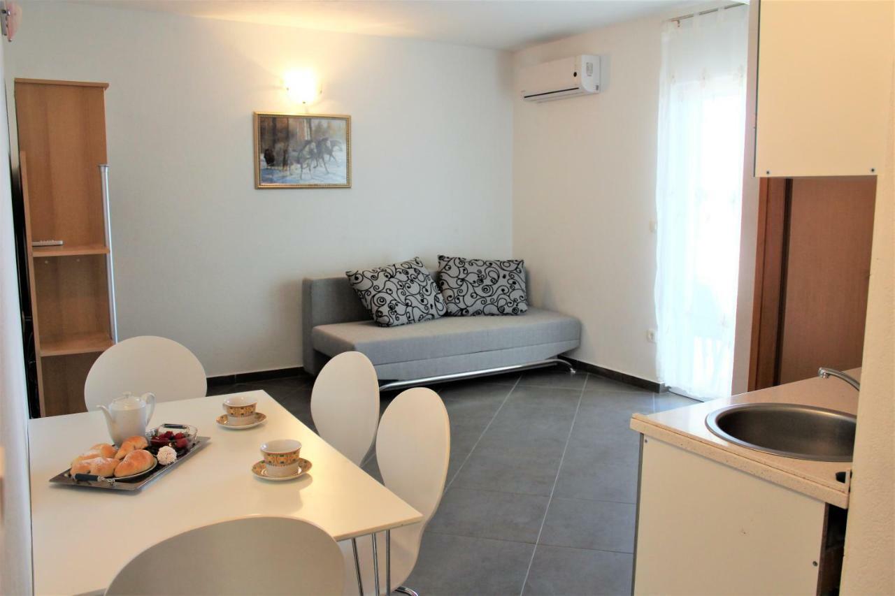 Apartmani Marija Duce Exterior photo